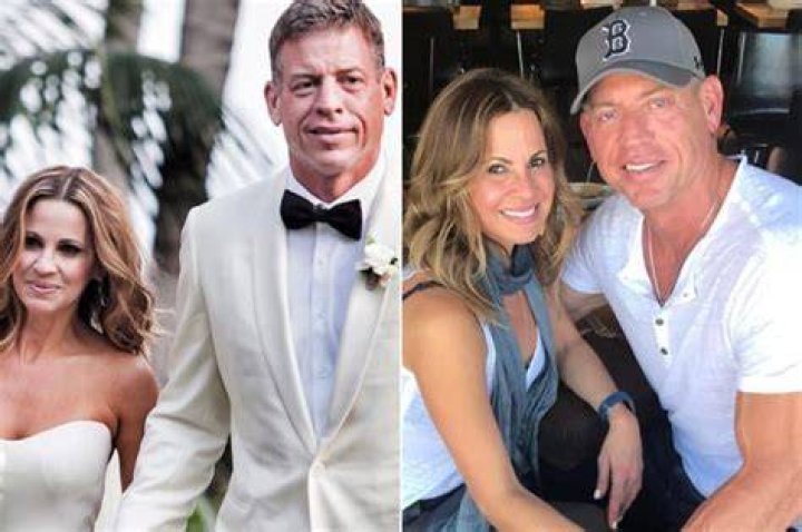 Is Troy Aikman Still Married to Catherine Mooty