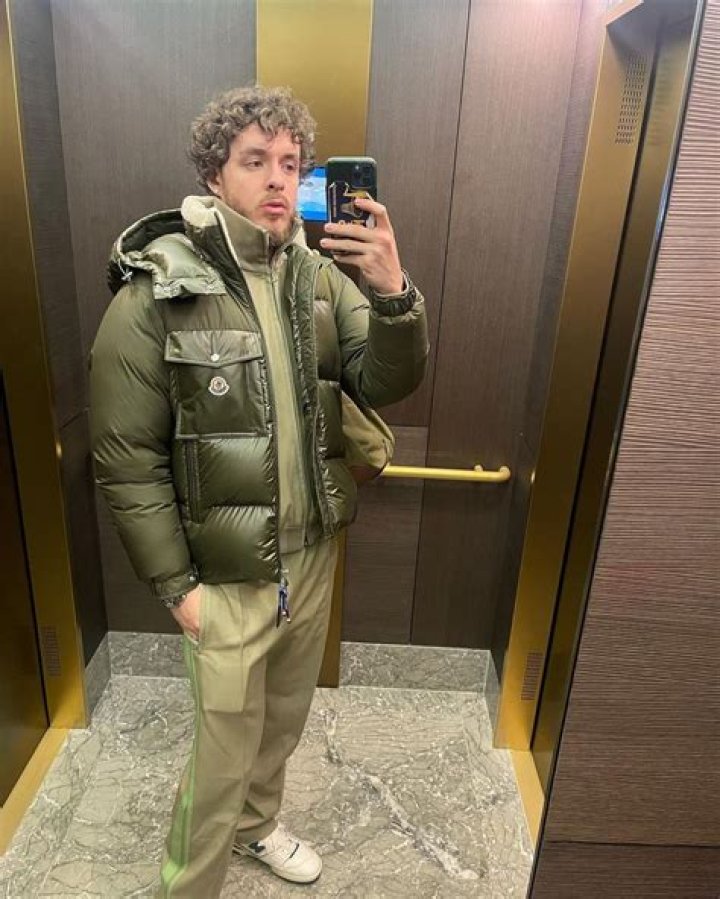 Jack Harlow Outfit from November 2, 2020 WHAT&rsquo;S ON THE STAR?