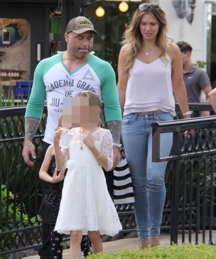 Jessica Ditzel Joe Rogan Wife? Who Is She? See Details Naija Super Fans