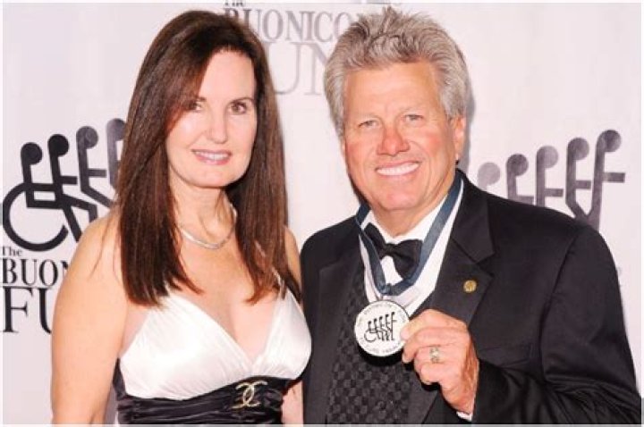 John Force 2024 Wife, net worth, tattoos, smoking & body facts Taddlr
