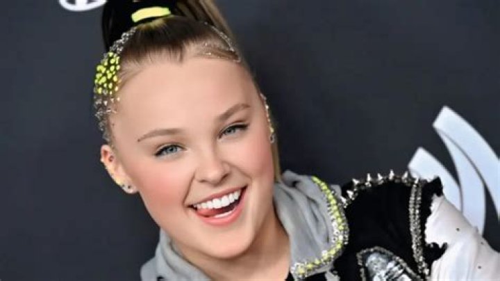 JoJo Siwa Biography, Age, Height, Family, Facts, Net Worth StarsWiki