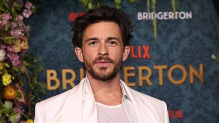Jonathan Bailey touches on LGBT schools row as he accepts Olivier Award