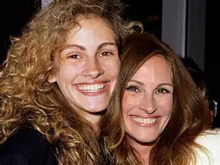 Julia Roberts with her older brother Eric Roberts Filmstars