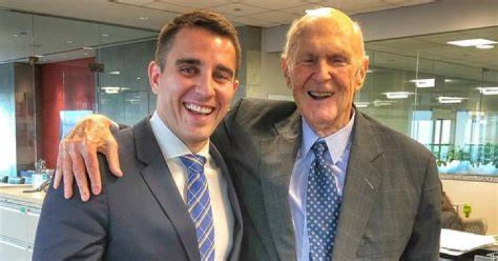 Julian Robertson Net Worth Late Hedge Fund Manager's Wealth