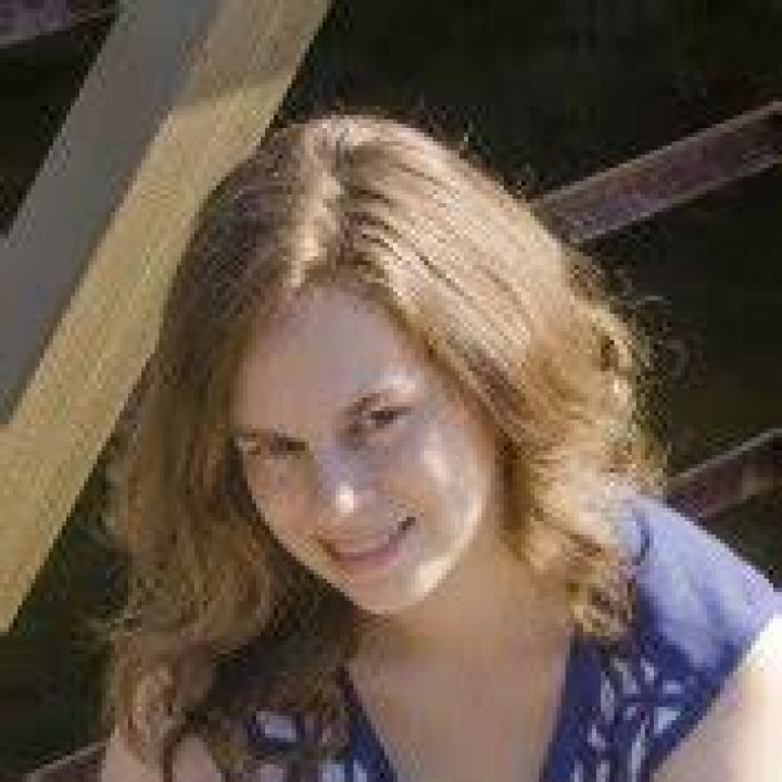 Kara Skinner on HubPages