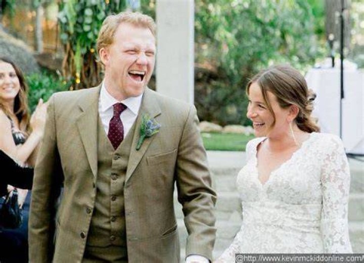 Kevin McKidd Marries Arielle Goldrath, Expecting Baby