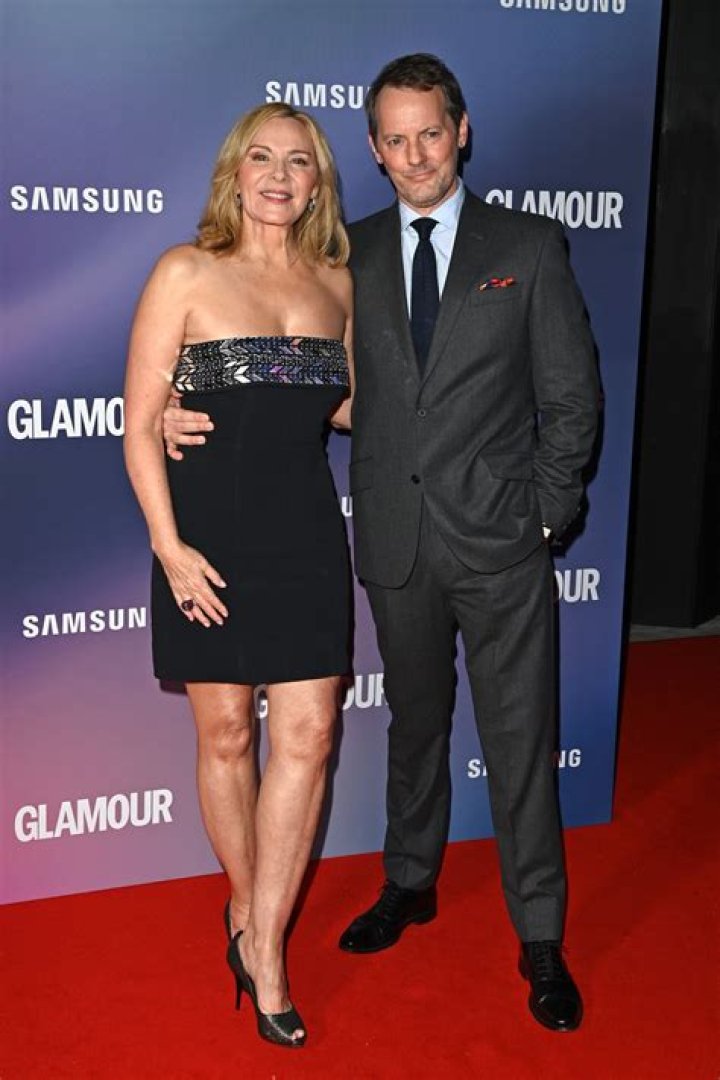 Kim Cattrall's Height: The Exact Measurement