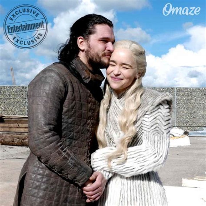 Kit Harington and Emilia Clarke Pictures POPSUGAR Celebrity