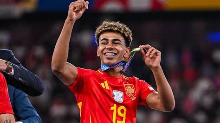 Lamine Yamal, youngest player and youngest scorer for Spanish national side