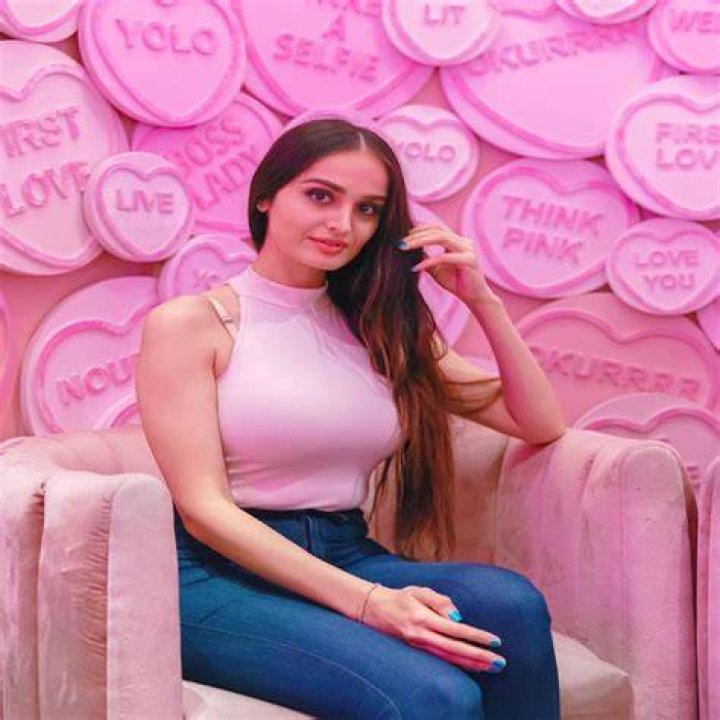 Lana Rose on Instagram &ldquo;Good morning from The Mo Vlogs family 