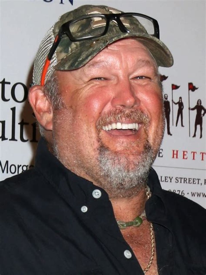 Larry The Cable Guy Net Worth, How Much Daniel Lawrence Whitney Worth?