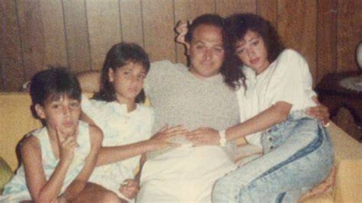 Leah Remini Siblings Who Are Nicole, Stephanie, Shannon And Christina