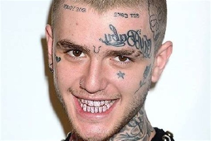 Lil Peep Height, Weight, Age, Body Statistics Healthy Celeb