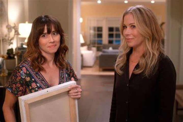Linda Cardellini To Me' Premiere in New York City &bull; CelebMafia