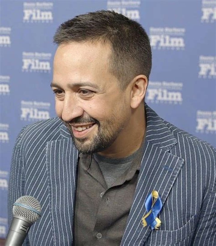 LinManuel Miranda Singing to His Wife at Their Wedding POPSUGAR Latina