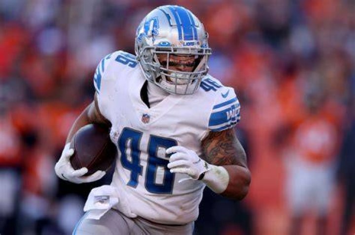 Lions RB Craig Reynolds opens up about how his brother&rsquo;s past paved his