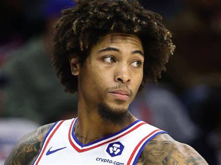 Look Kelly Oubre Jr. shows off hot swimsuit model girlfriend Jasmine