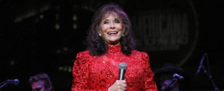 Loretta Lynn Net Worth How Much Money Late Singer Had In Touch Weekly