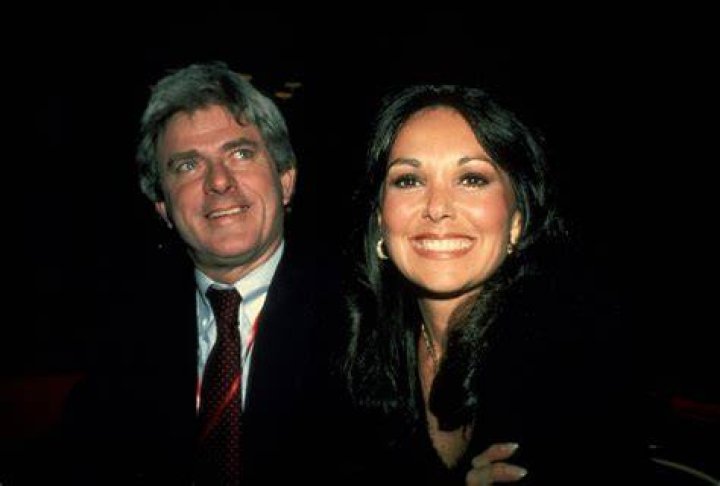 Marlo Thomas and Phil Donahue talk about their new podcast