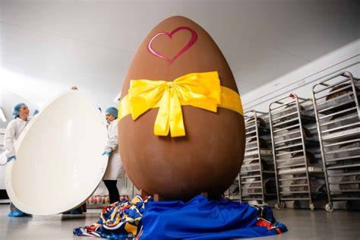 Massive Easter Egg Fans Missed From Logan Paul&rsquo;s WWE Signing