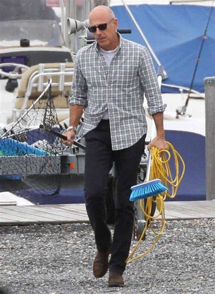 Matt Lauer Seen in the Hamptons After Being Accused of Raping NBC News