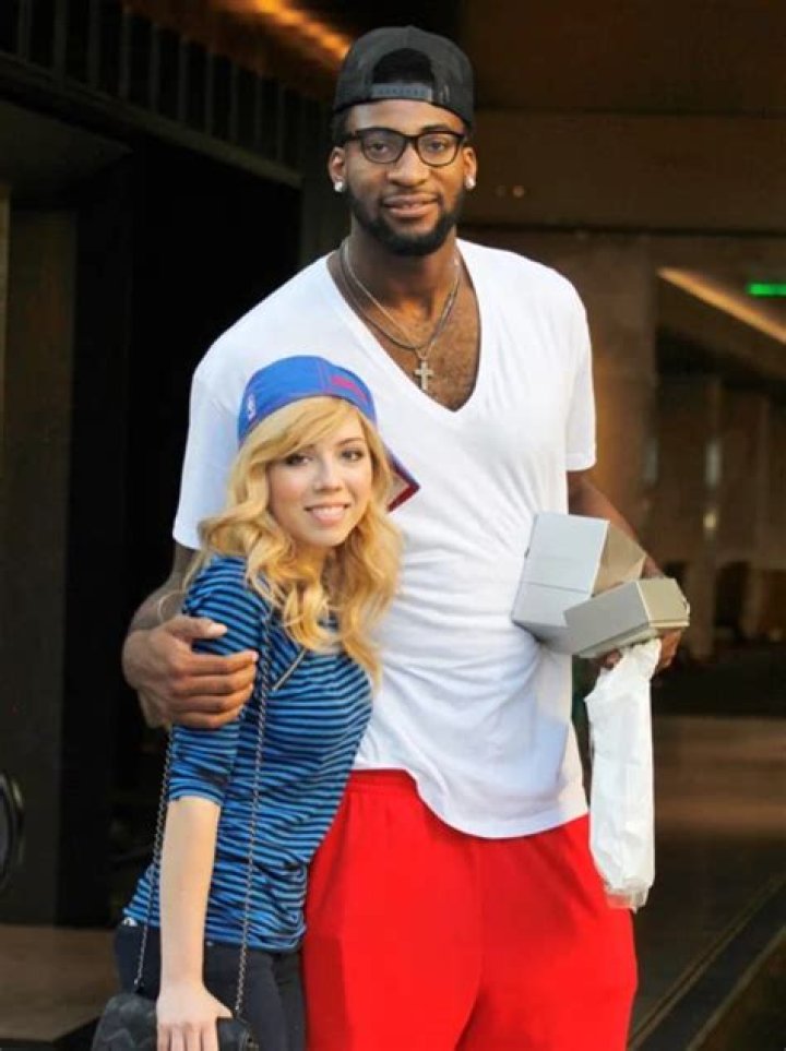 McCurdy ExBoyfriend 'Joe' Rumors, Identity Explained J14