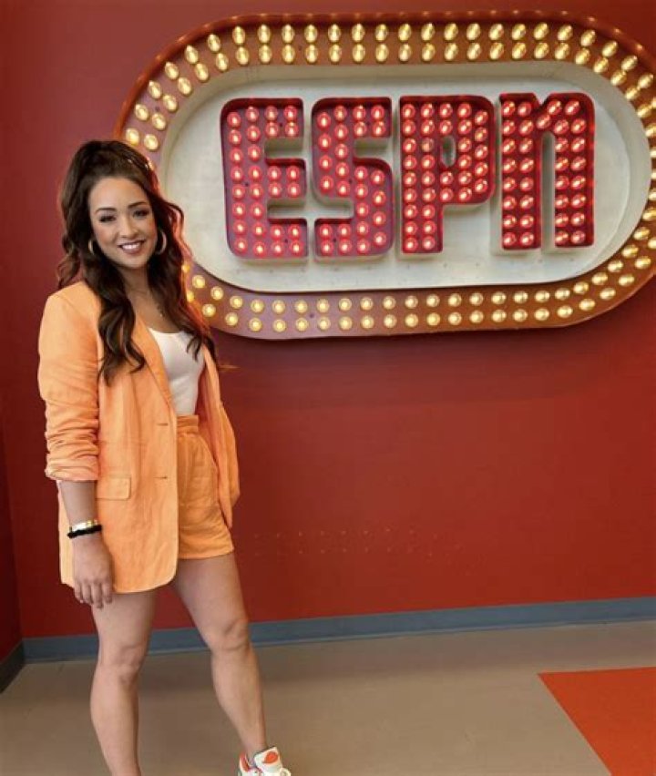 Meet The Host Of ESPN's New Morning Radio Show The Spun What's
