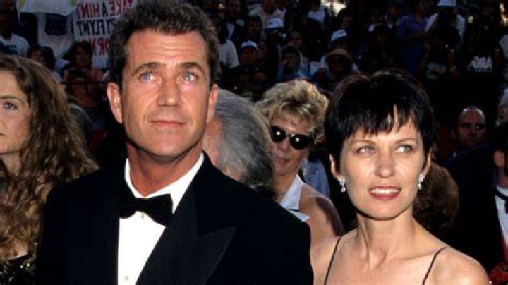 Mel Gibson officiallly divorces wife of 31 years NY Daily News