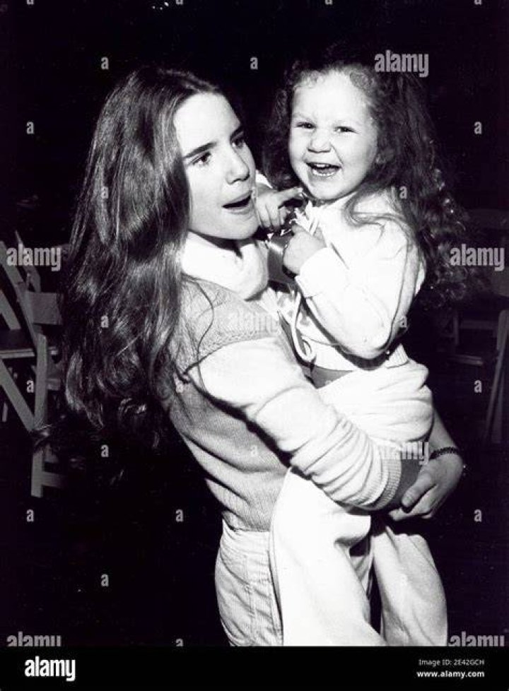 Melissa Gilbert, Sara Gilbert, and Mother Barbara Crane Melissa gilbert, Alison arngrim
