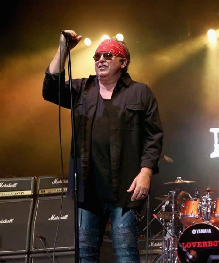 Mike Reno on how was Loverboy formed? Antenna TV