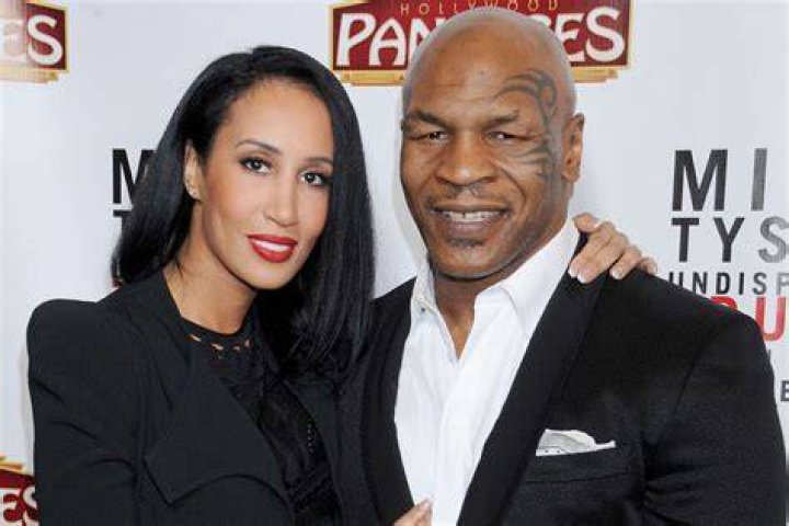 Mike Tyson&rsquo;s Wife All About The Boxer&rsquo;s 3 Marriages Hollywood Life