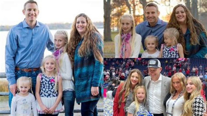 Nate Bargatze&rsquo;s Wife and Kids Inside the Comedian&rsquo;s Bubbly Family