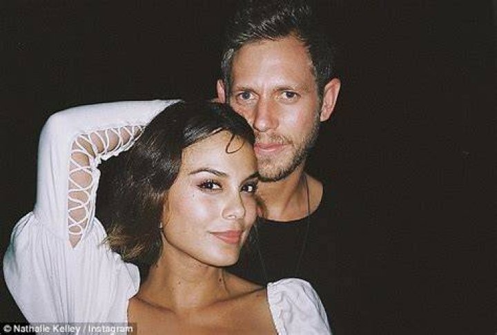 Nathalie Kelley splits from husband Jordy Burrows, debuts her new