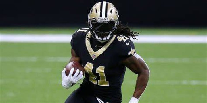 New Orleans Saints Running Back Alvin Kamara Is Dating Another Star