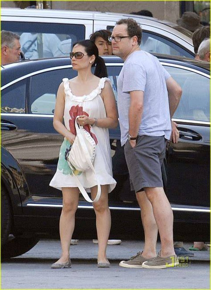 Noam Gottesman Lucy Liu's Boyfriend? Photo 2465289 Lucy Liu, Noam