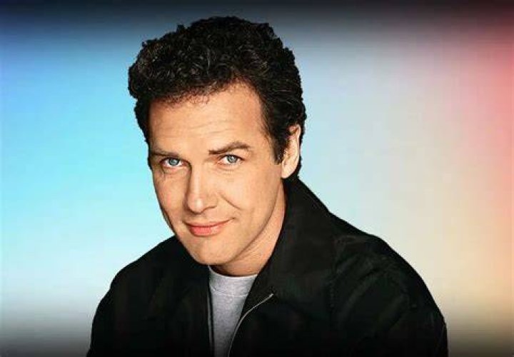 Norm Macdonald: A Comedic Legend's Wiki Journey