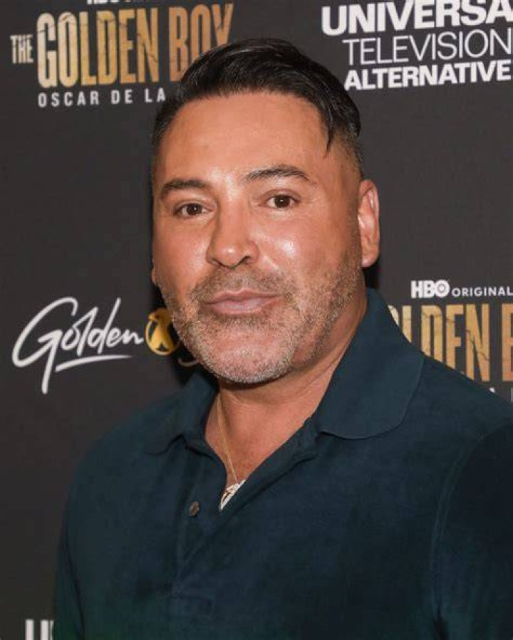Oscar De La Hoya on the defensive after latest sex scandal Los