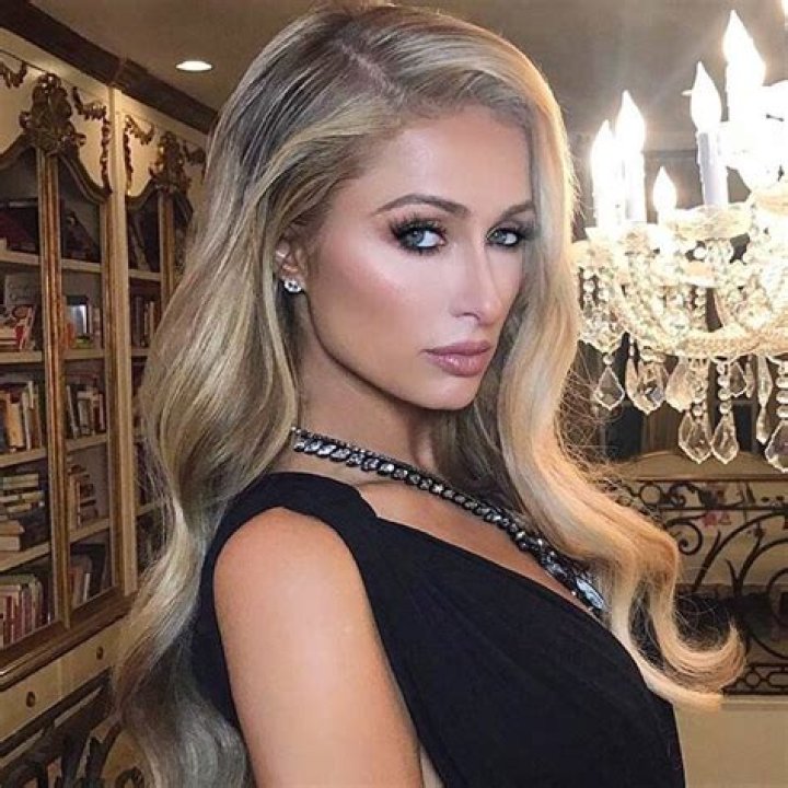 Paris Hilton Biography, Height & Life Story Super Stars Bio