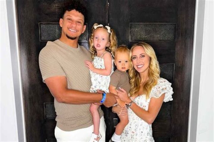 Patrick Mahomes, Brittany Matthews&rsquo; Photos With Daughter Sterling Us