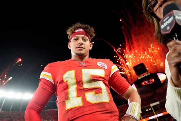 Patrick Mahomes' wife Brittany's outfit at Kansas City Chiefs training