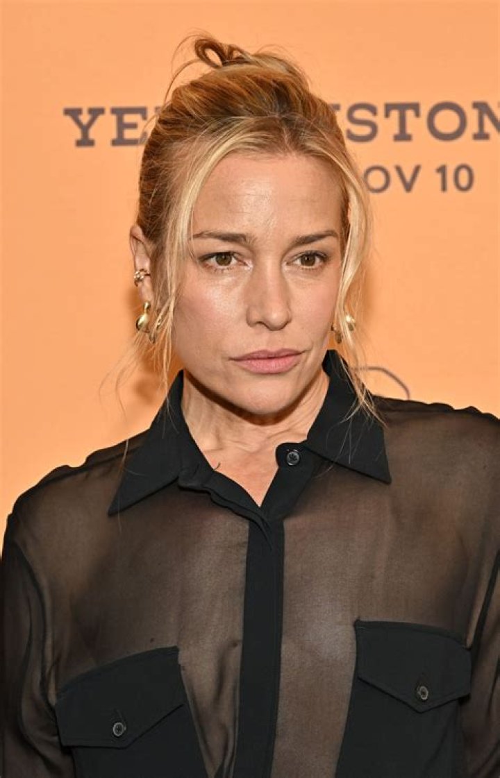 Piper Perabo's Enviable Relationship Journey: From Hollywood To Matrimony