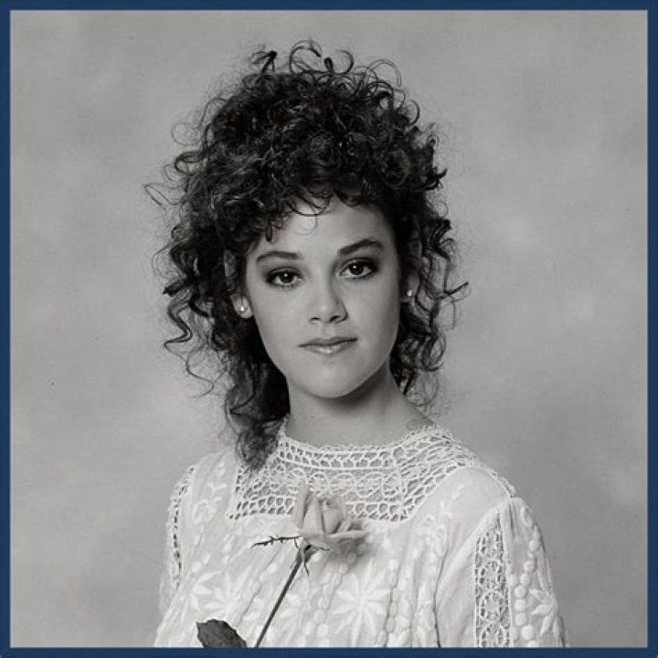 Remembering Rebecca Schaeffer Why Her Murder Remains So Terrifying E