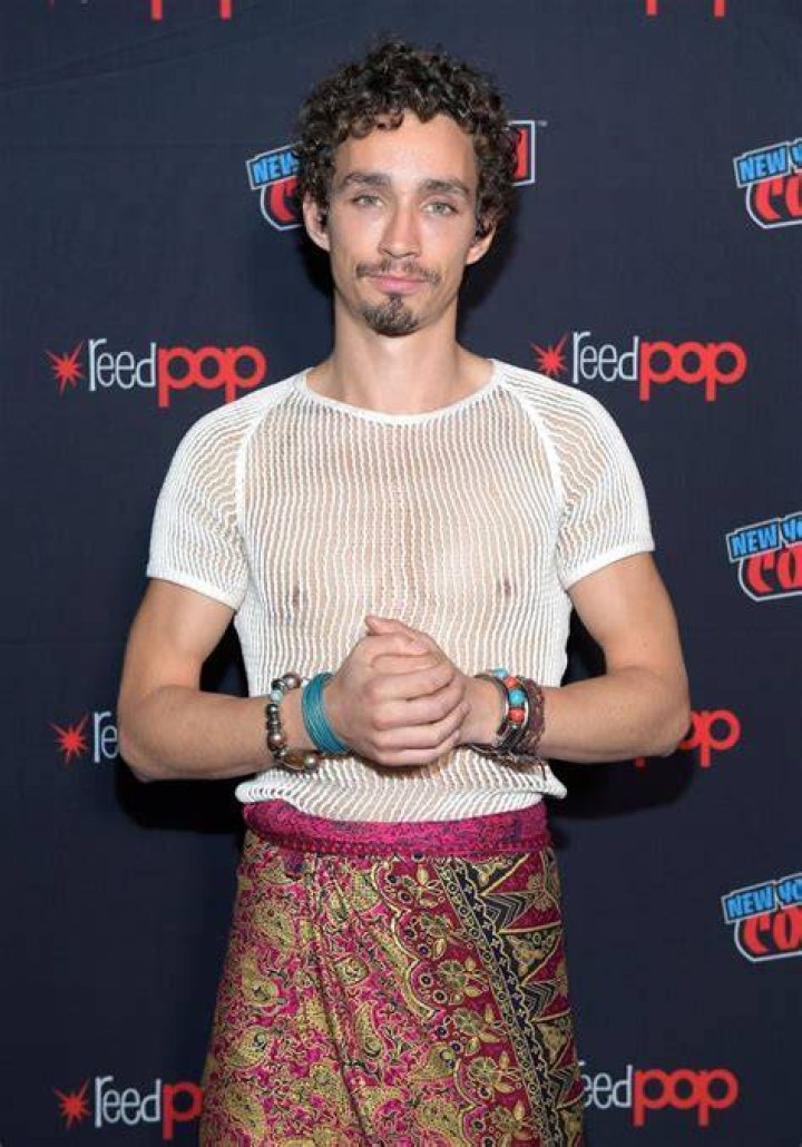 Robert Sheehan on His Hesitance to Play Klaus in 'The Umbrella Academy'