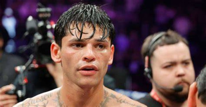 Ryan Garcia called out by pregnant girlfriend after allegedly kissing