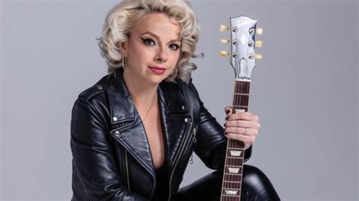 SAMANTHA FISH