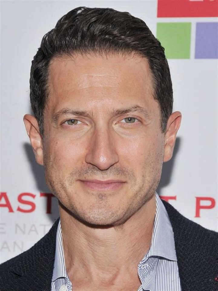 Sasha Roiz at ComicCon Sasha Roiz, Hard Rock Hotel, Studio Portraits
