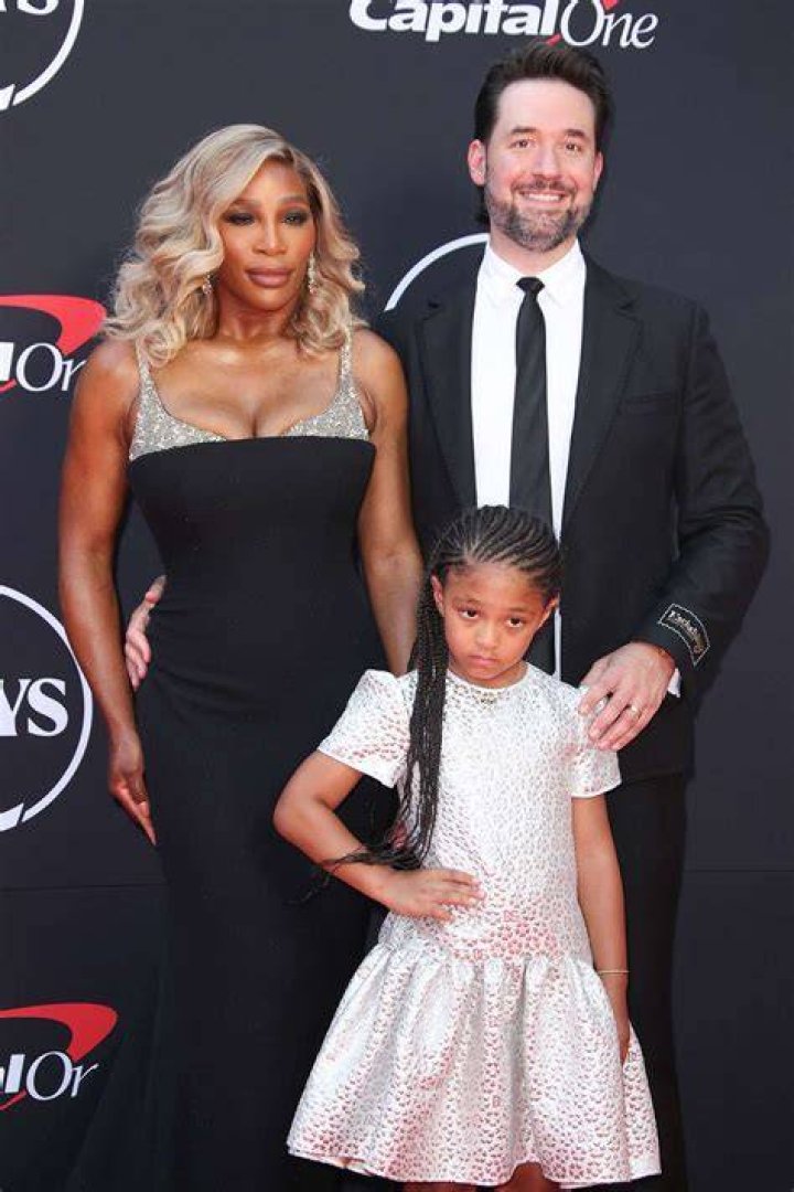 Serena Williams & Daughter Olympia Flaunt Matching Outfits In New