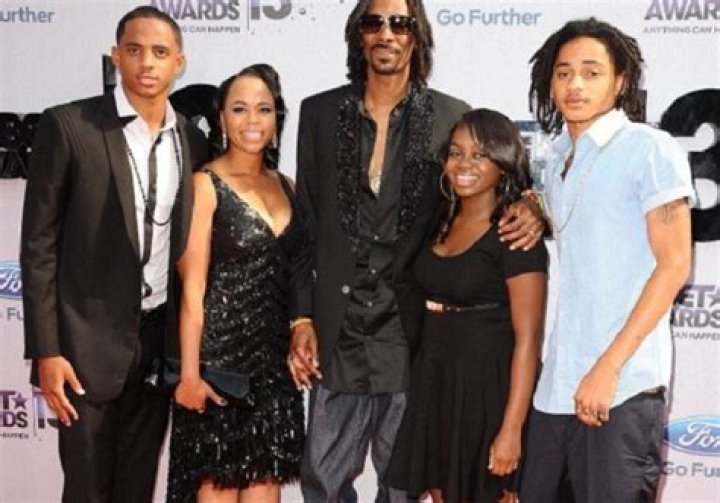 Shante Broadus Bio, Facts, Family Life of Snoop Dogg’s Wife