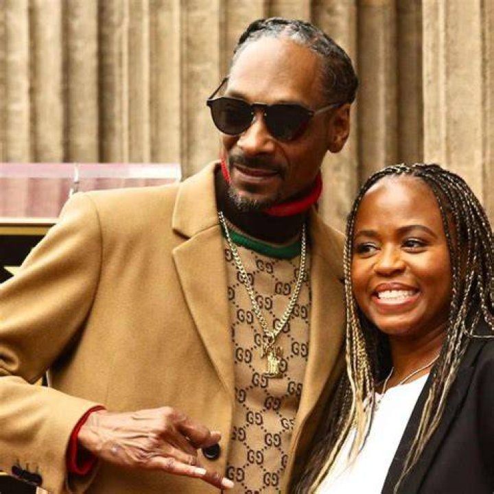 Snoop Dogg discover his wife Shante Broadus and his 4 children