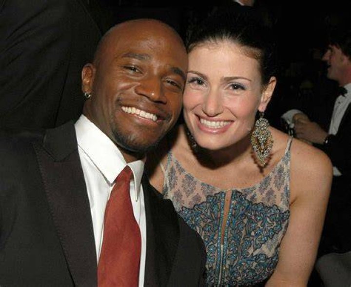 Taye Diggs and Idina Menzel&rsquo;s Marriage & the Possible Reasons behind